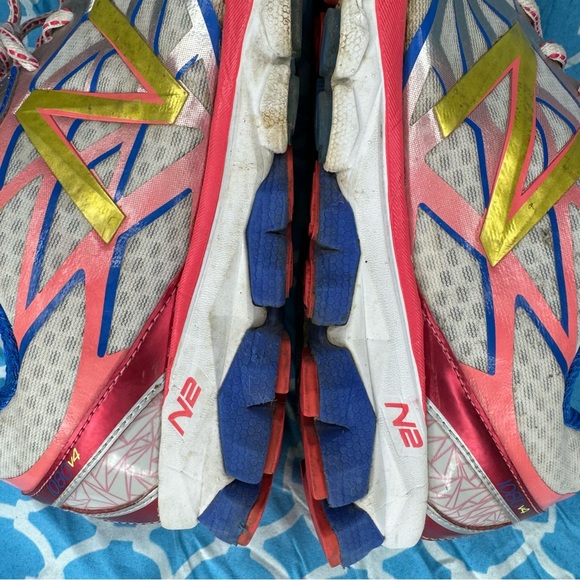 New balance Women’s size 10 asym counter 1080 v4 N2 mesh running sneakers shoes - Picture 10 of 11